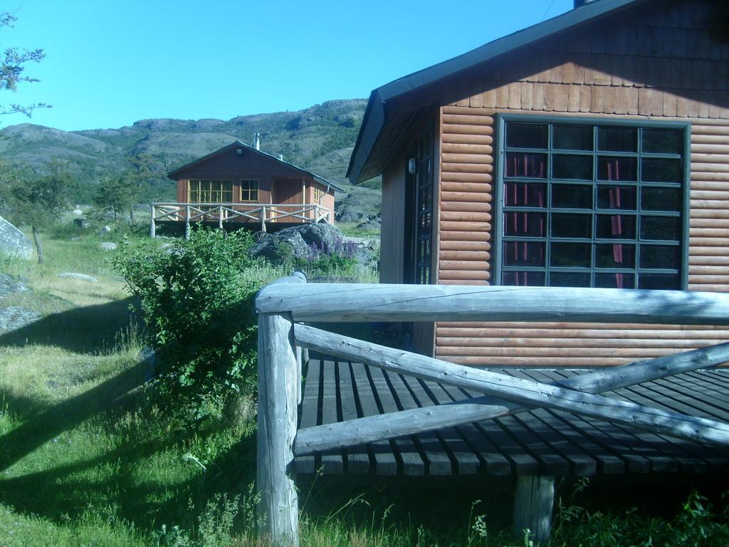 Cabanas Brellenthin Villa Cochrane Exterior photo